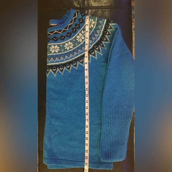 Skhoop brand Scandinavian wool sweater with fair isle pattern. Size XL. - Picture 6 of 6